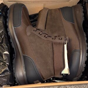 Men's Brown UGG Boots, new, never worn